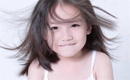 黄姓女孩子取名